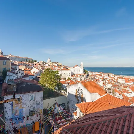 Bairrus - Alfama Iii